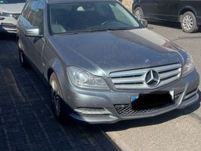 Mercedes C220