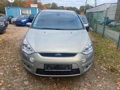 Gebraucht Ford S-MAX Titanium 160 PS (117 kW) 2009 Gold Van / Kleinbus