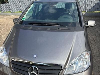 Gebraucht Mercedes A160 Elegance 95 PS (69 kW) 2010 Grau Kleinwagen
