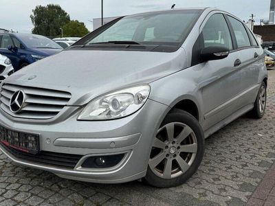 Mercedes B150