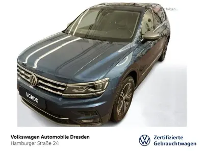 Gebraucht VW Tiguan Allspace Highline 239 PS (175 kW) 2020 Blue silk metallic SUV