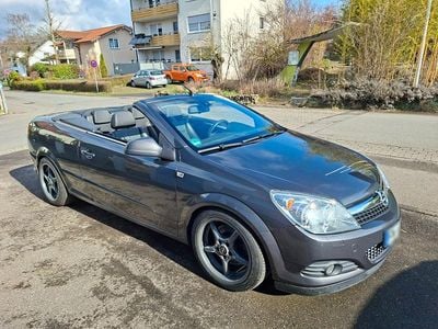 Usata Opel Astra Cabriolet 150 CV (110 kW) 2010 Grigio Cabrio