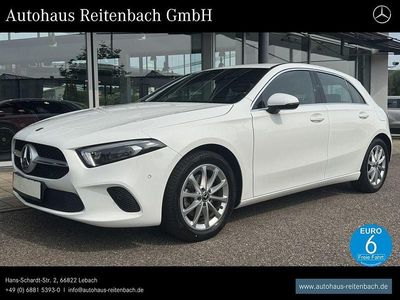 Weiß Gebraucht 2019 Mercedes A200 Progressive Limousine | 18.599 € (Fairer Preis)