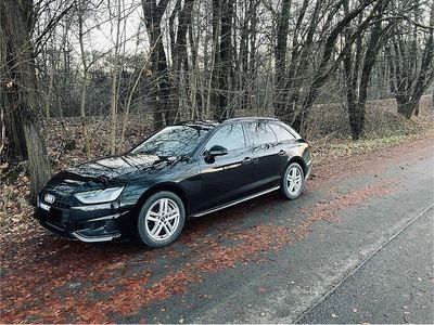 Gebraucht Audi A4 204 PS (150 kW) 2021 Schwarz Kombi