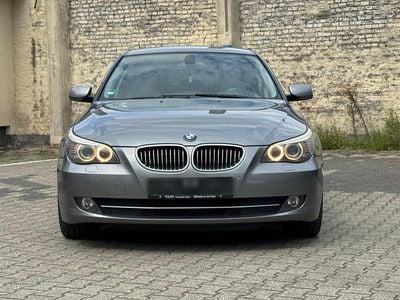 BMW 523