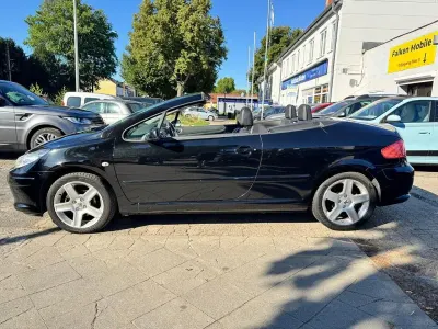 Gebraucht Peugeot 307 CC Sport 140 PS (102 kW) 2008 Schwarz Cabrio