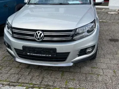 Gebraucht VW Tiguan Style 177 PS (130 kW) 2013 Grau SUV