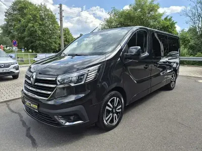 Gebraucht Renault Trafic 170 PS (125 kW) 2022 Tenebroschwarz Van / Kleinbus