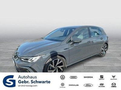 Gebraucht VW Golf VIII R-line 131 PS (96 kW) 2024 Grau Limousine