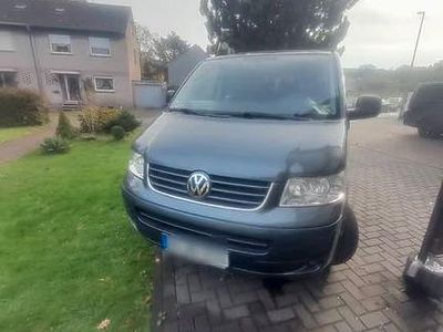 Gebraucht VW Caravelle 99 PS (72 kW) 2007 Grau Van / Kleinbus