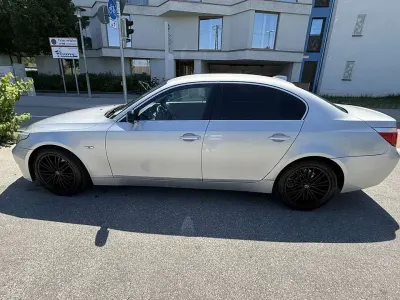 Gebraucht BMW 520 Exclusive 170 PS (125 kW) 2004 Limousine