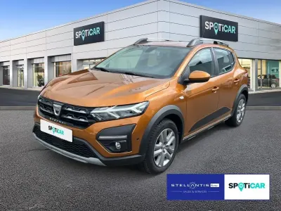 Gebraucht Dacia Sandero Comfort 91 PS (66 kW) 2023 Orange Kleinwagen