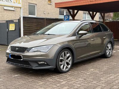 Gebraucht Seat Leon X-Perience 184 PS (135 kW) 2015 Braun Kombi