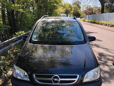 Second-hand Opel Zafira 101 CP (74 kW) 2004 Negru Monovolum