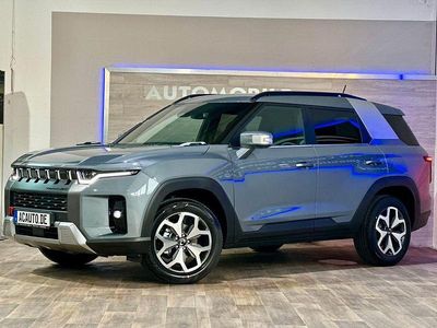Grau Gebraucht 2024 Ssangyong (KGM) Torres Quartz SUV | 33.999 € (Teuer)