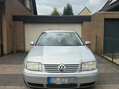 Brugt VW Bora 101 HK (74 kW) 1999 Grå Sedan