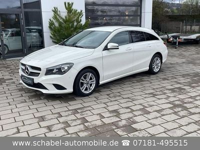 Gebraucht Mercedes CLA180 Shooting Brake 122 PS (89 kW) 2015 Weiß Kombi
