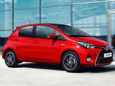 Gebraucht Toyota Yaris Comfort 99 PS (72 kW) 2016 Rot Limousine