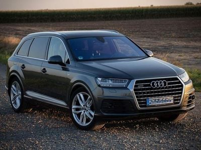 Second-hand Audi Q7 Sport 286 CP (210 kW) 2019 Gri SUV