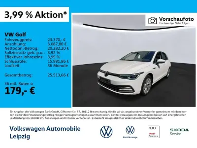 Gebraucht VW Golf VIII Style 131 PS (96 kW) 2024 Weiß Limousine