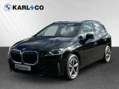 Używany BMW 230e Active Tourer Luxury Line 326 KM (239 kW) 2025 Czarny Minivan