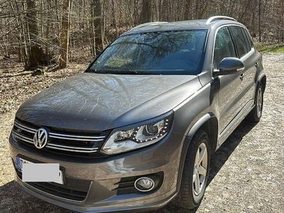 Usata VW Tiguan R-line 184 CV (135 kW) 2015 Grigio SUV