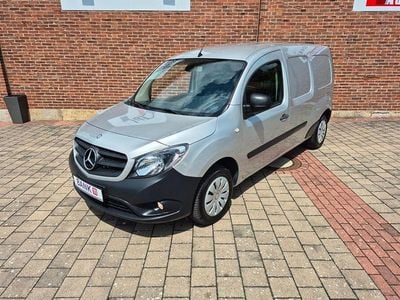 Gebraucht Mercedes Citan 111 110 PS (80 kW) 2017 Silber Van / Kleinbus