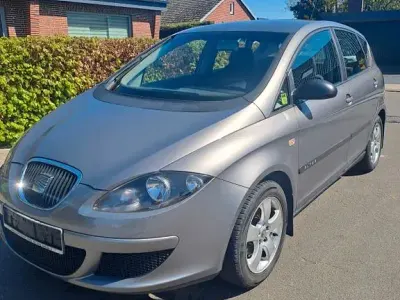 Brugt Seat Altea 102 HK (75 kW) 2005 Grå MPV