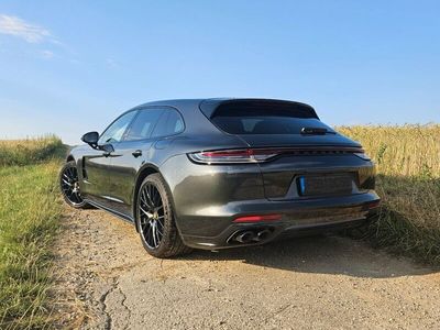Porsche Panamera 4S