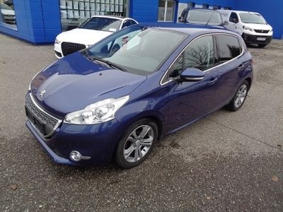 Gebraucht Peugeot 208 Allure 92 PS (67 kW) 2012 Blau Kleinwagen