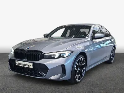 Gebraucht BMW 320 M Sport 184 PS (135 kW) 2026 Grau Limousine