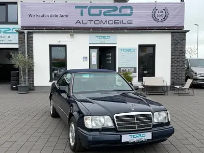 Brugt Mercedes E220 150 HK (110 kW) 1994 Blå Cabriolet