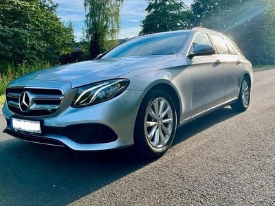 Mercedes E220