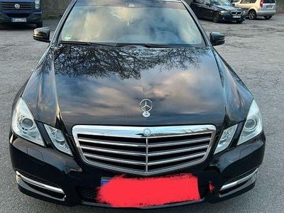 Gebraucht Mercedes E300 Avantgarde 231 PS (169 kW) 2011 Schwarz Limousine