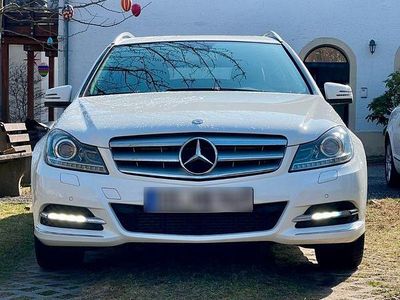 Gebraucht Mercedes C180 Avantgarde 156 PS (114 kW) 2012 Weiß Kombi