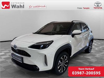 Schneeweiss Neu 2025 Toyota Yaris Cross SUV | 29.338 € (Fairer Preis)