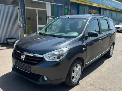 Gebraucht Dacia Lodgy Lauréate 83 PS (61 kW) 2014 Grau Van / Kleinbus
