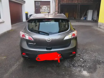 Używany Mazda 3 105 KM (77 kW) 2013 Sedan/Limuzyna