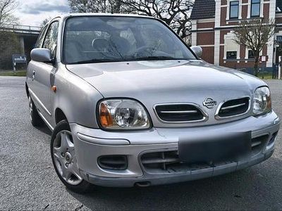 Gebraucht Nissan Micra 70 PS (51 kW) 2002 Silber Kleinwagen
