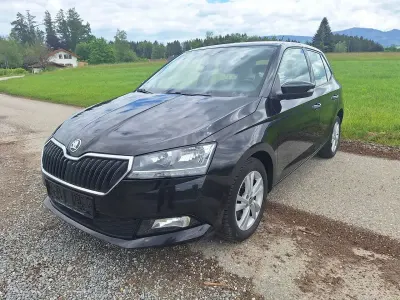 Gebraucht Skoda Fabia Ambition 110 PS (80 kW) 2018 Schwarzmagic perleffekt Kleinwagen