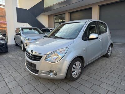 Usata Opel Agila Edition 65 CV (47 kW) 2009 Argento Utilitaria