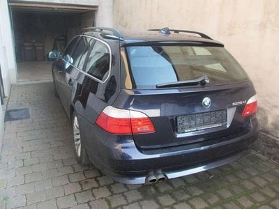 BMW 525