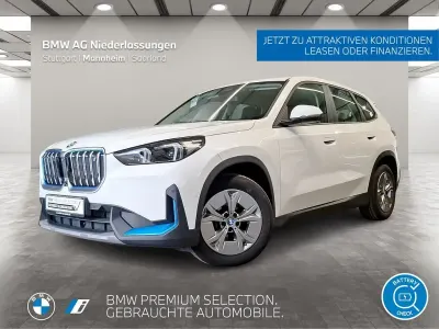 Gebraucht BMW iX1 Performance 200 kW (272 PS) 2023 Weiß SUV