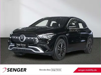 Gebraucht Mercedes GLA200 163 PS (119 kW) 2024 Unilack nachtschwarz SUV