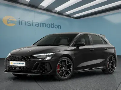 Gebraucht Audi RS3 Sportback 400 PS (294 kW) 2024 Schwarz Kleinwagen