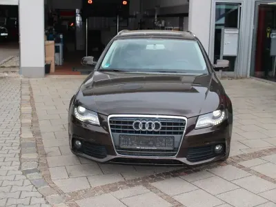 Gebraucht Audi A4 Ambition 160 PS (117 kW) 2010 Braun Kombi