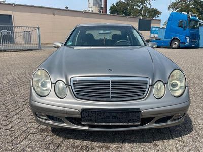 Mercedes E220