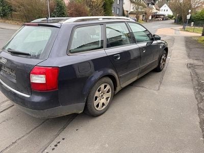 Gebraucht Audi A4 130 PS (95 kW) 2002 Blau Kombi