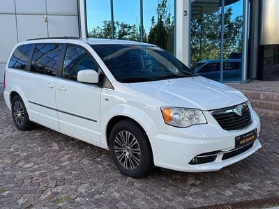 Gebraucht Lancia Voyager S 177 PS (130 kW) 2014 Weiß Van / Kleinbus