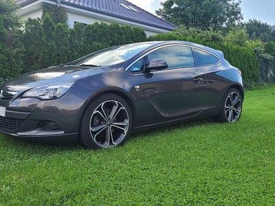 Opel Astra GTC